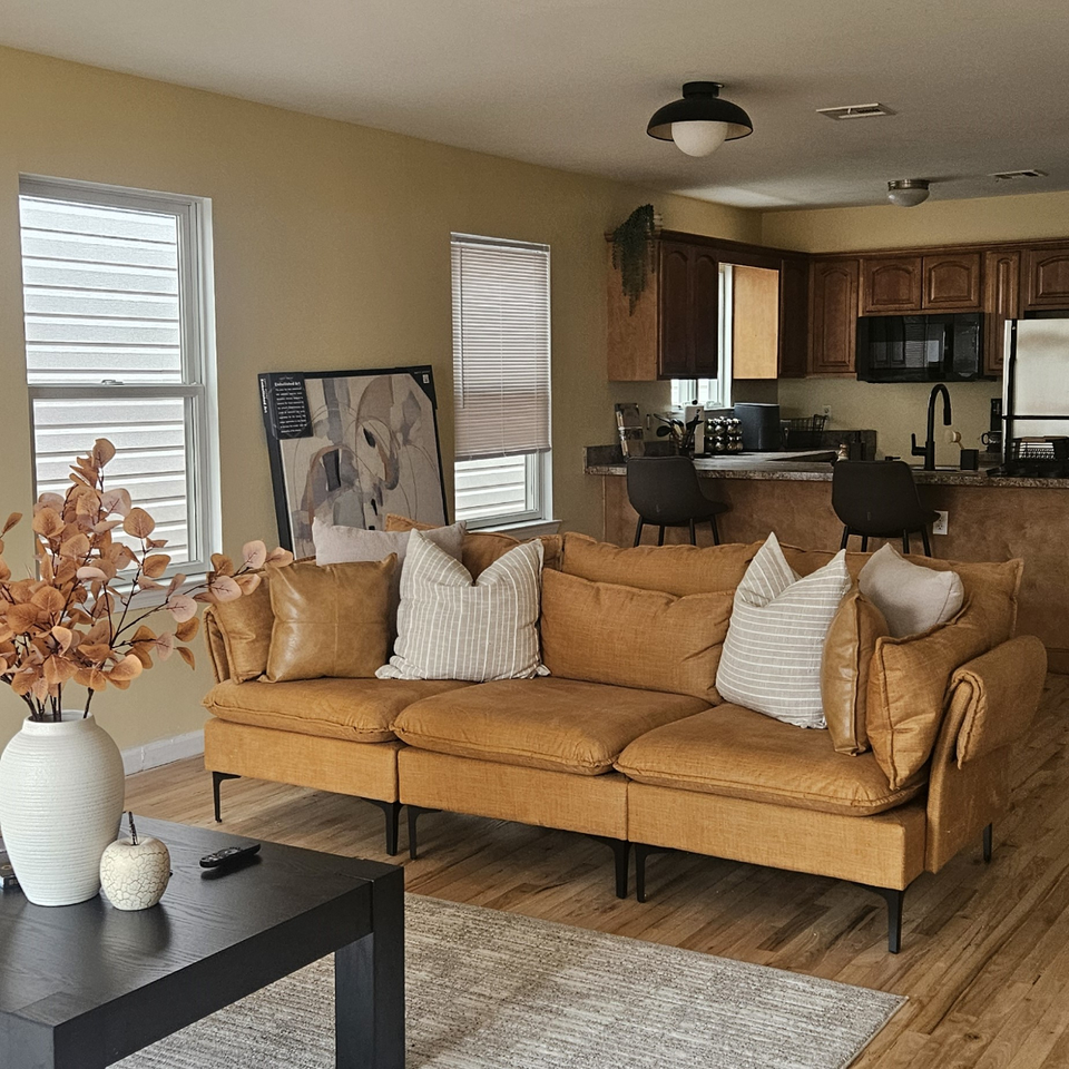 21 Orient Ave #2 - Photo 3 of 18