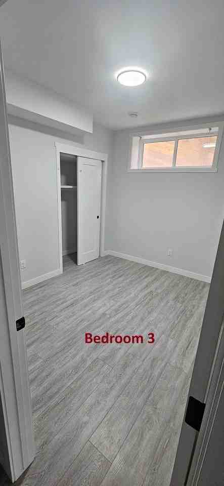 73 Rochester Way Nw - Photo 2 of 16