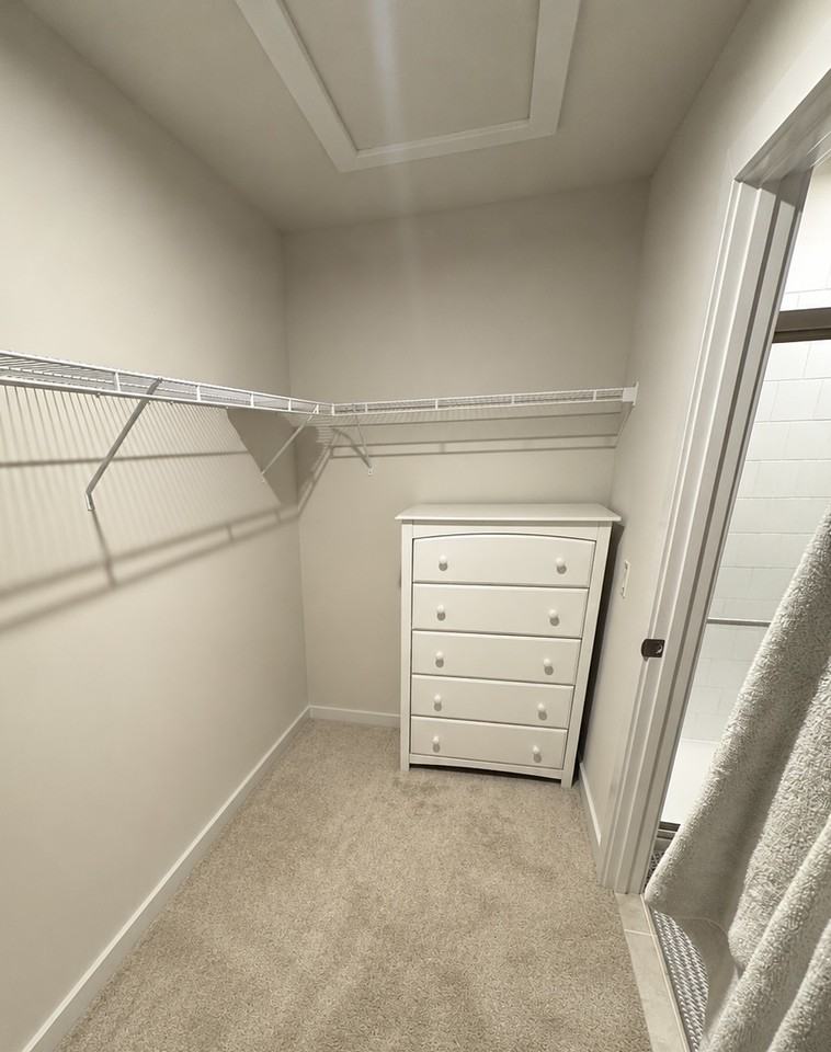 1056 Cameron Ridge Dr #NA - Photo 6 of 19
