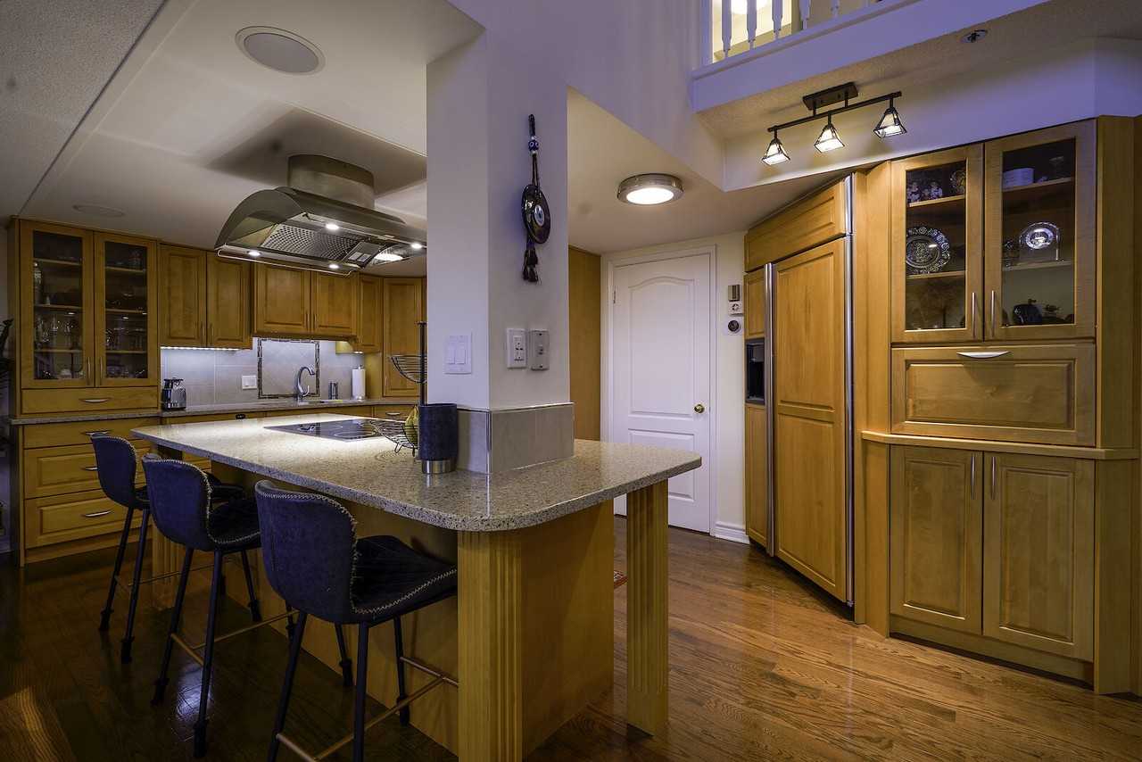 10130 Hudson House - Photo 5 of 41