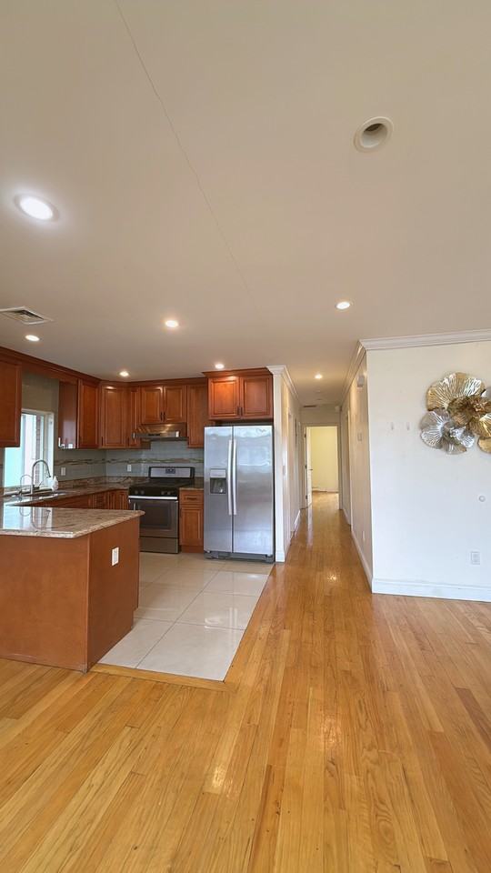 4217 157th St #NA - Photo 7 of 11