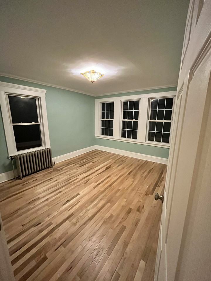 5 Pleasant St - Photo 5 of 8