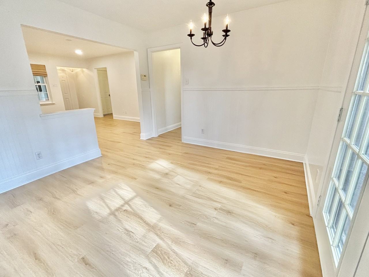 527 Melrose Dr #NA - Photo 5 of 12
