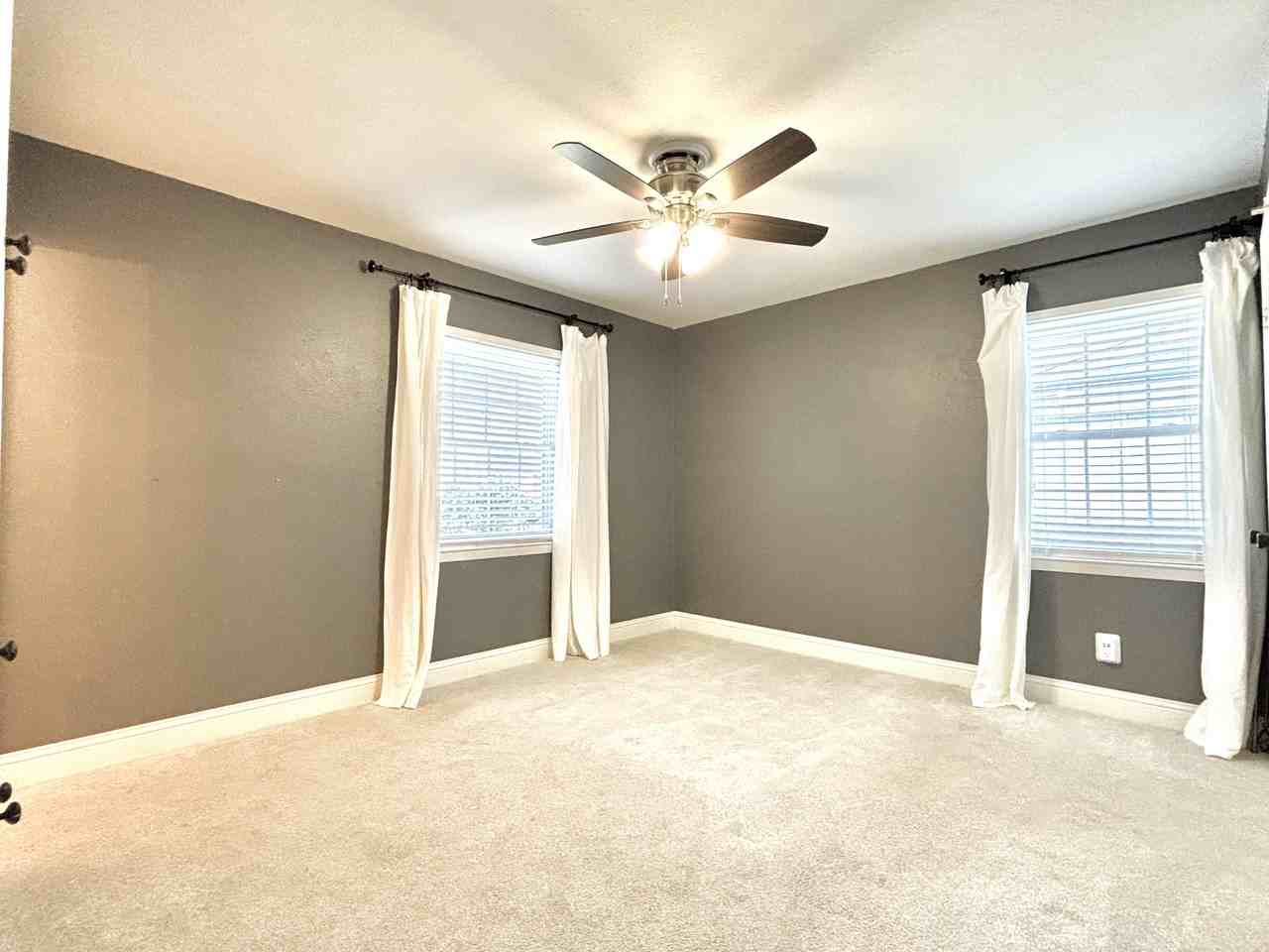 527 Melrose Dr #NA - Photo 7 of 12