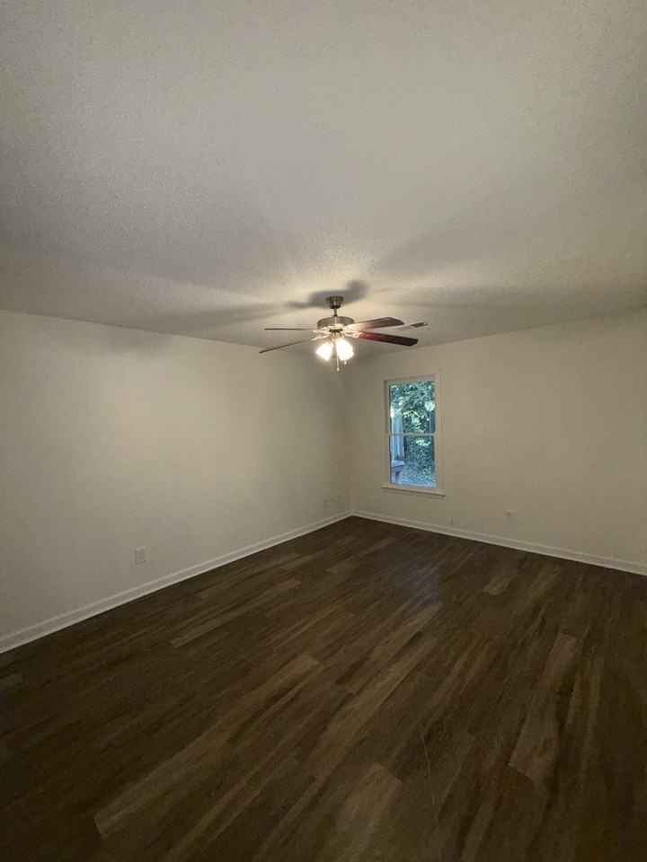 1582 Harbins Rd #1582 - Photo 6 of 16