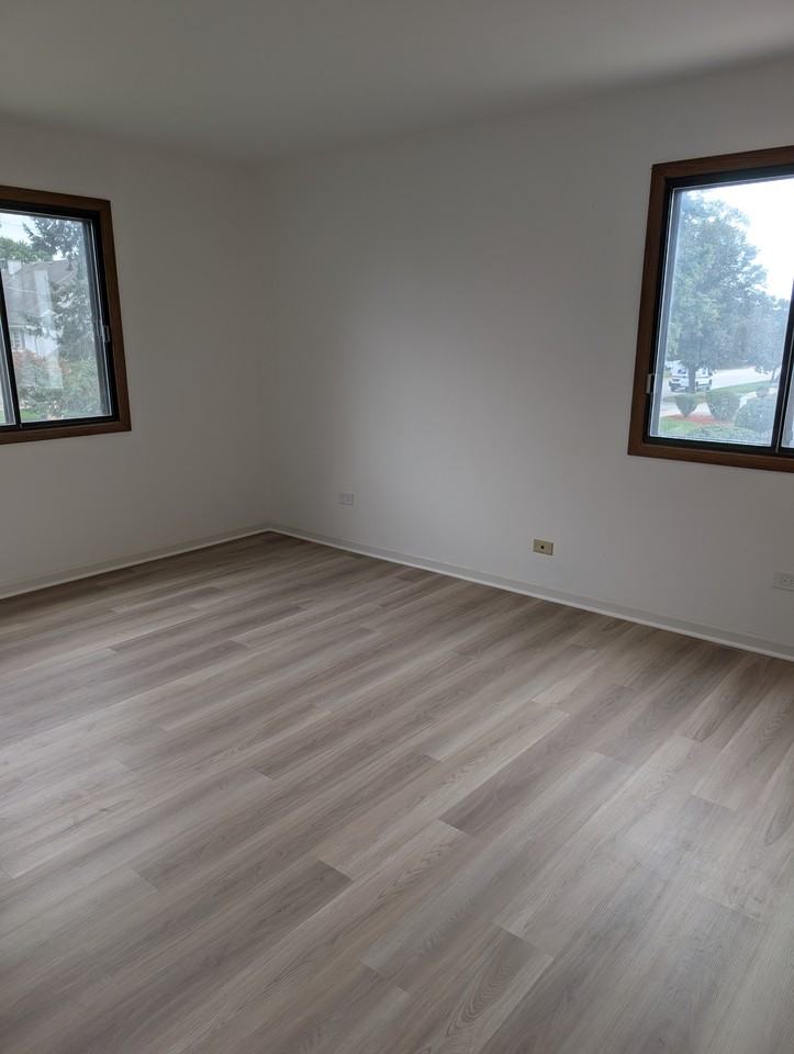 240 N Walnut St #2A - Photo 7 of 11