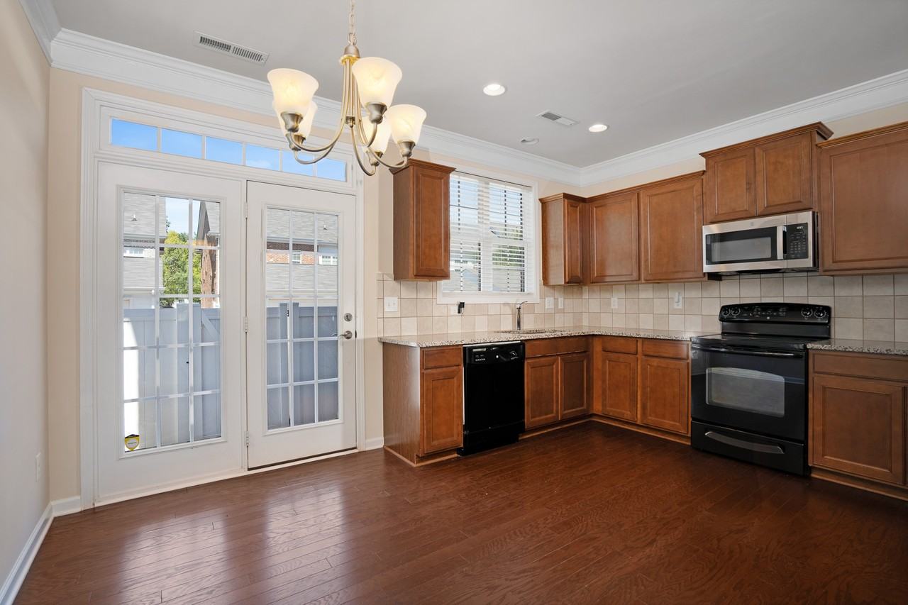 11020 Cedar Walk Ln #W22 - Photo 6 of 19