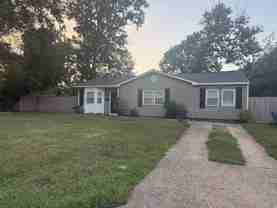4733 Overman Ave #NA - Photo 1 of 1