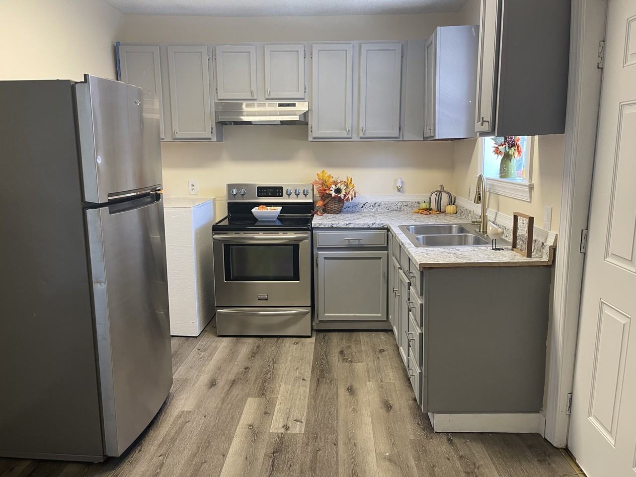 1010 N Center St #NA - Photo 6 of 13