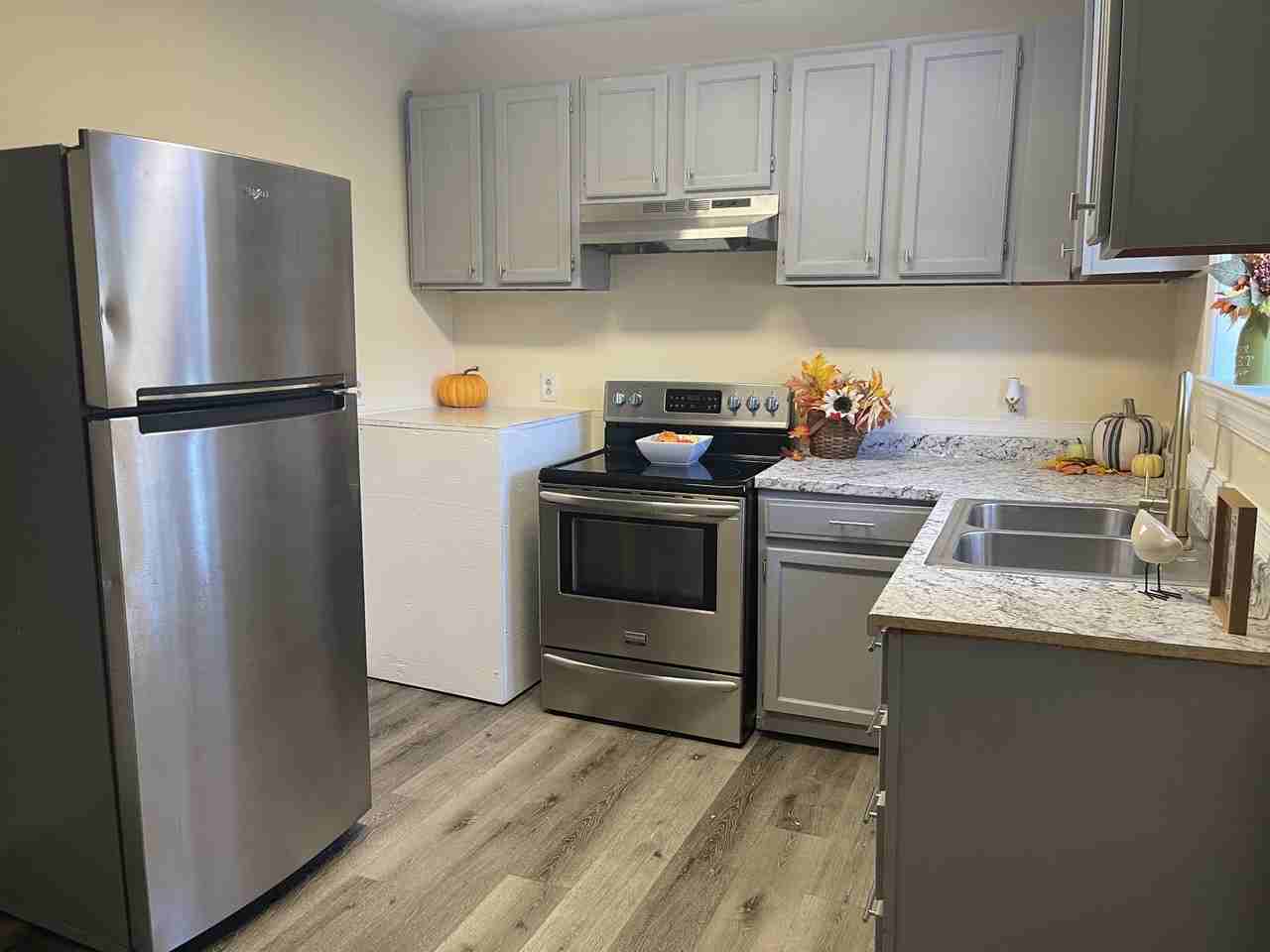1010 N Center St #NA - Photo 7 of 13