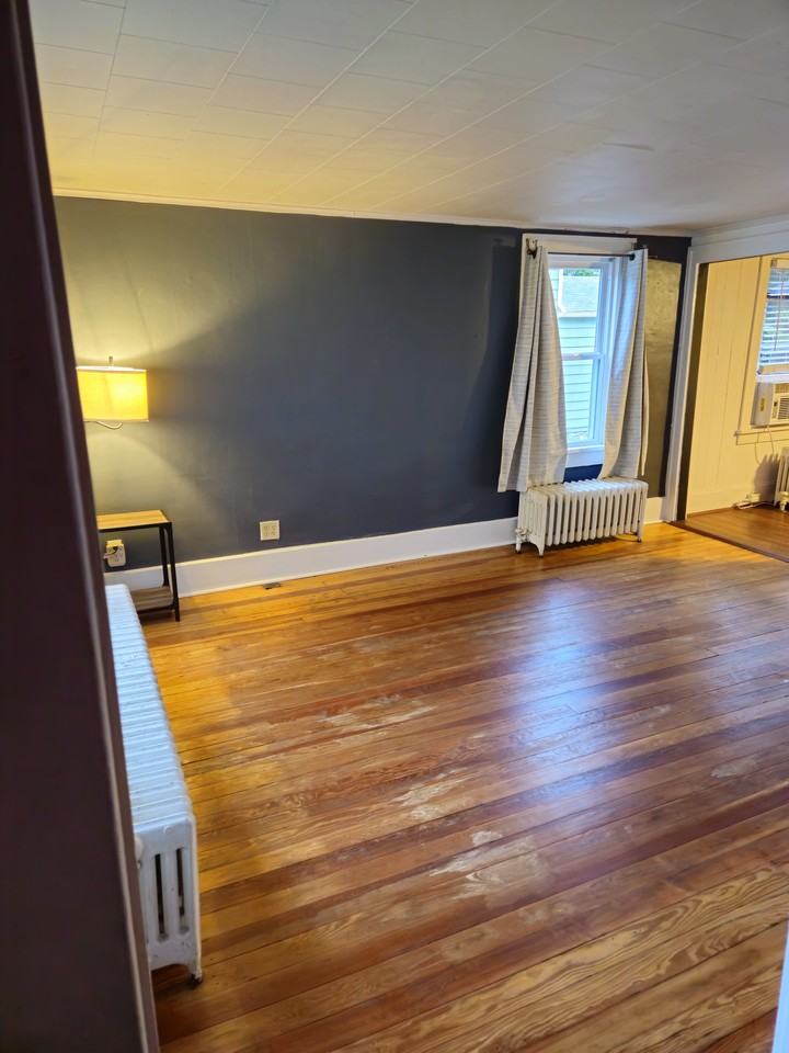 89 Eagle St #LEFT - Photo 2 of 15