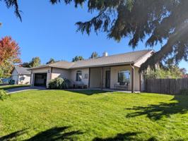 featured image of 2611 Chantal Ave #NA