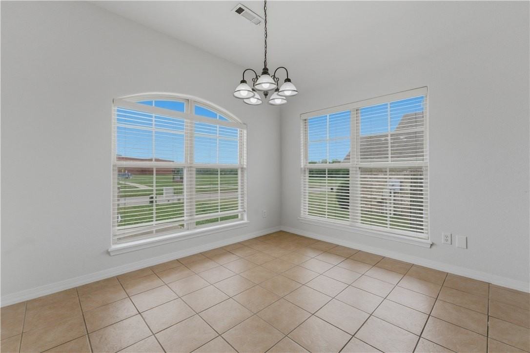 3100 Sw Featherston Rd - Photo 3 of 16