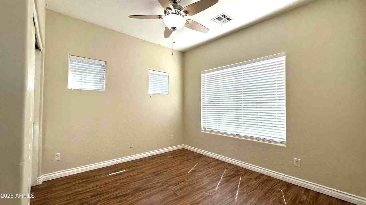 512 E Rainbow Dr - Photo 7 of 41