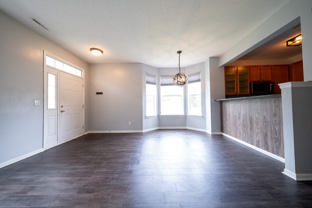 799 Cobblestone Way #1 - Photo 6 of 27