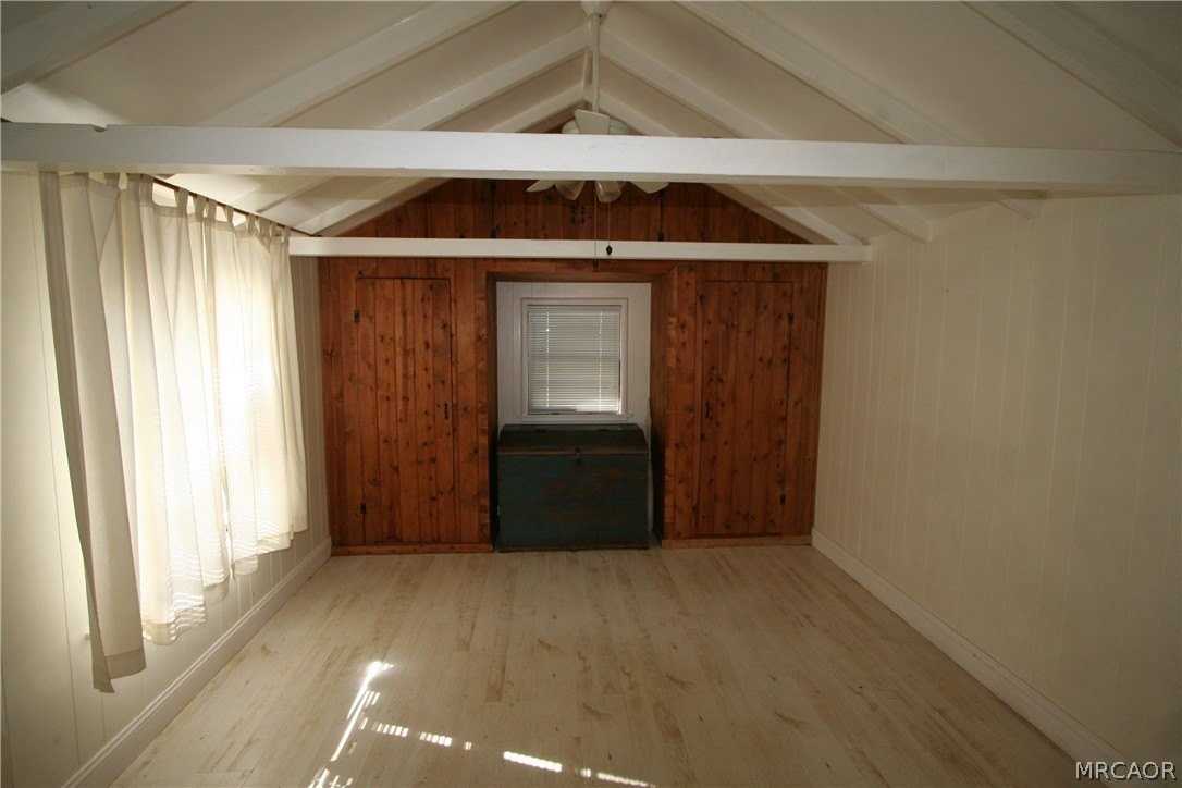 1004 Canyon Rd #3 - Photo 6 of 7