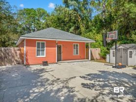 824 E 24th Ave - Photo 1 of 1