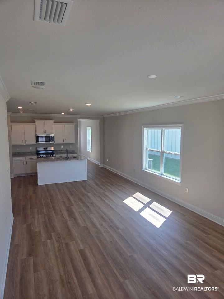 21901 Old Harbor Way - Photo 5 of 9