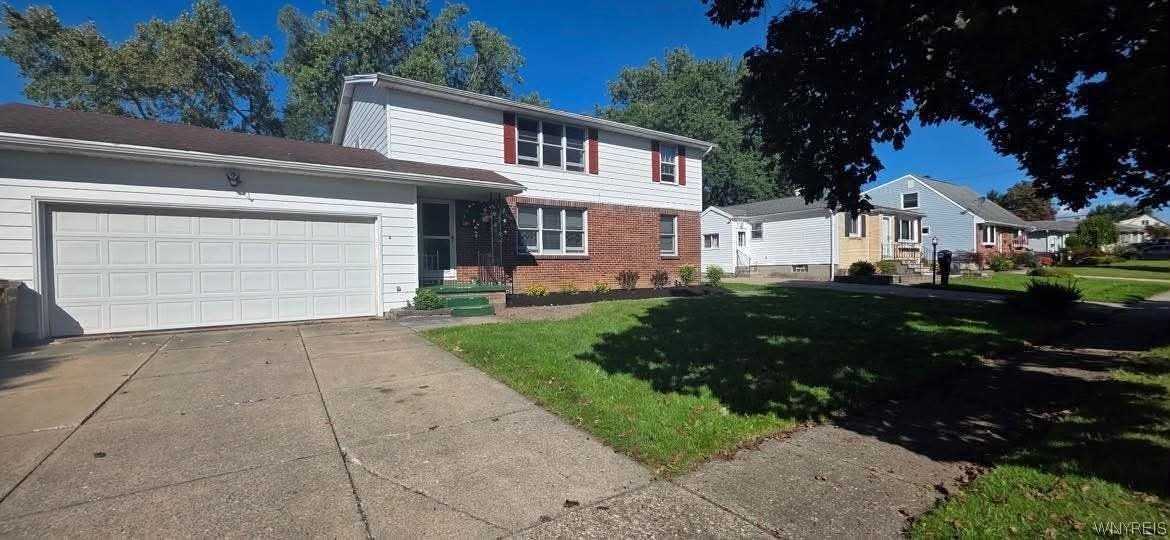 82 Dartwood- Upper Unit Drive - Photo 2 of 20