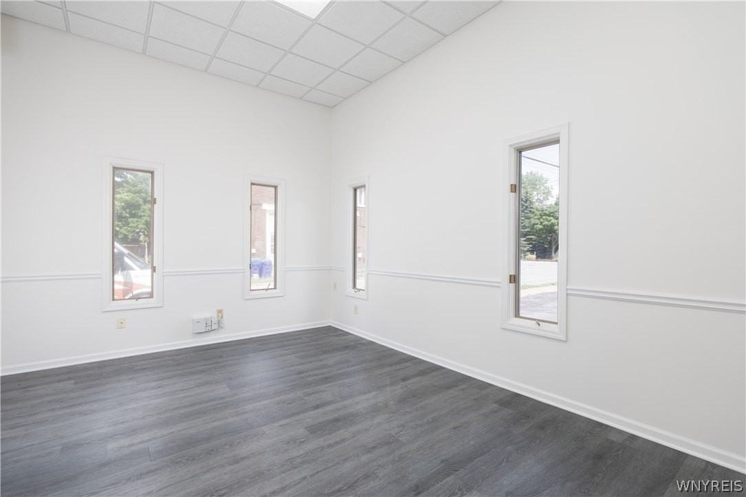 116 Lake Ave - Photo 5 of 11