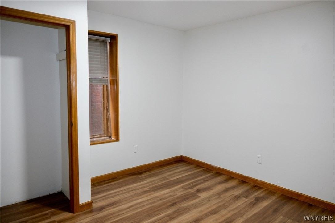 120 N Pearl St - Photo 7 of 9