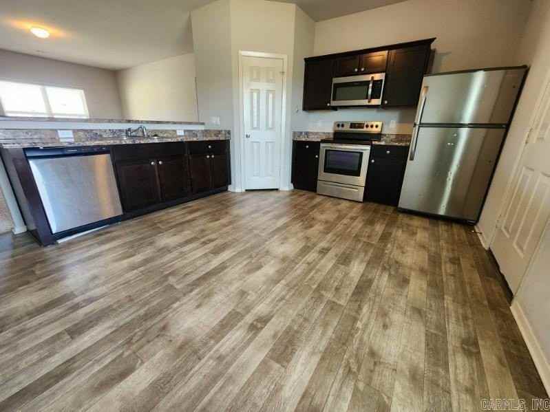 4409 Olympic Dr - Photo 2 of 12
