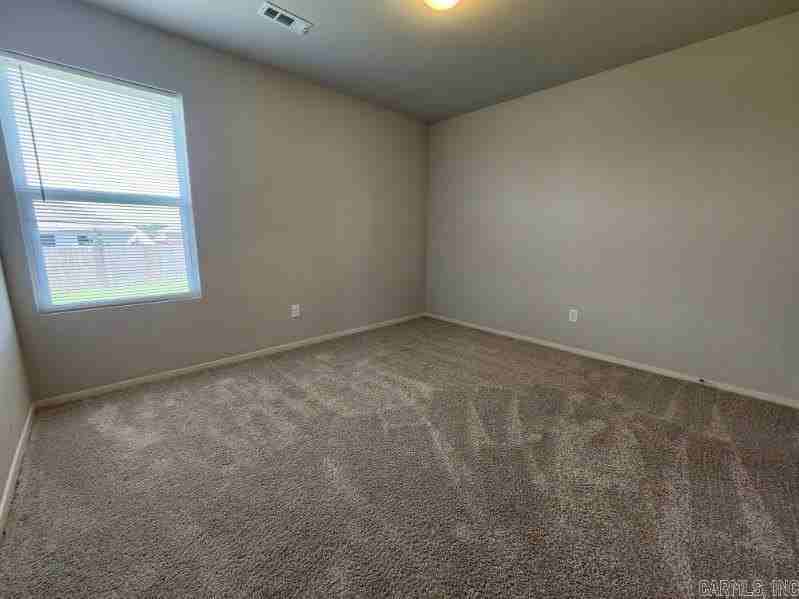 4409 Olympic Dr - Photo 7 of 12