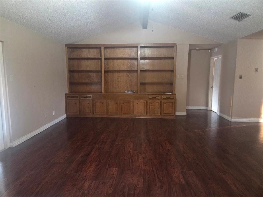 3233 Harpers Ferry St - Photo 4 of 18