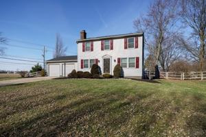 featured image of 6978 Fallen Oaks Dr