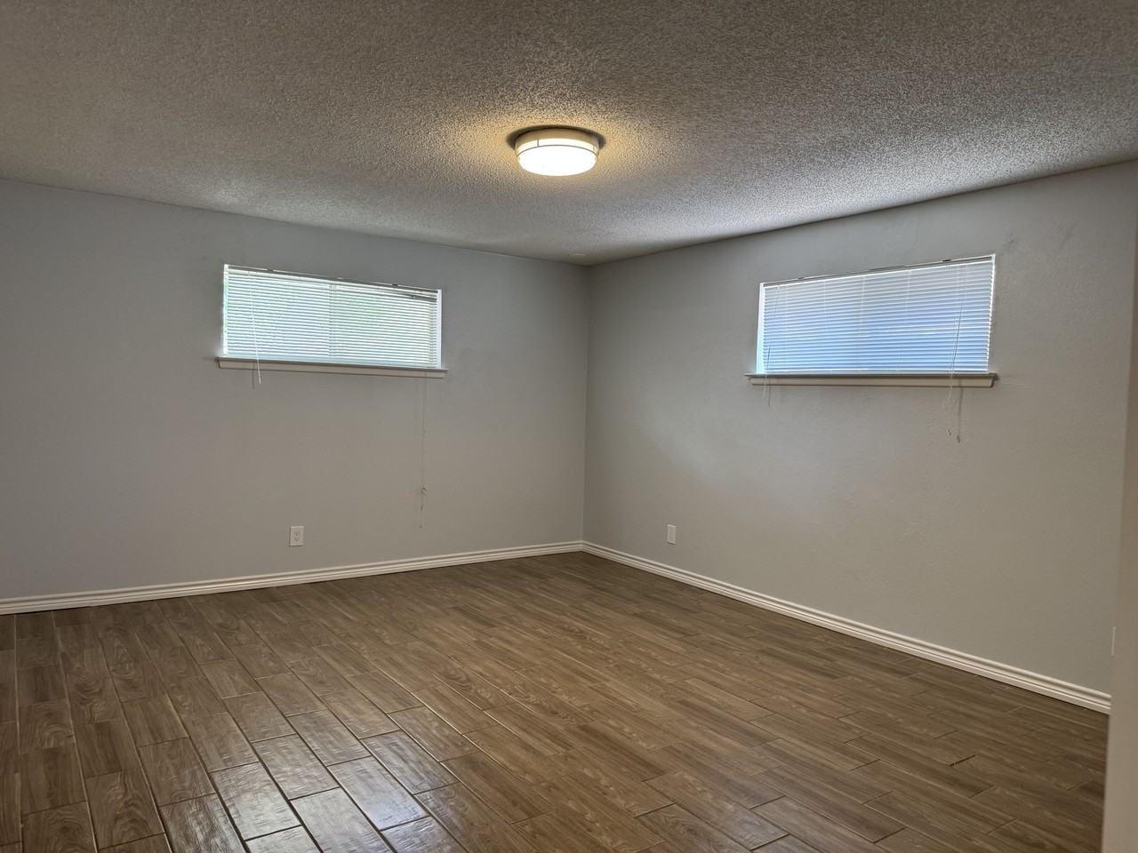 2121 Oak Valley Ln #1 - Photo 4 of 26