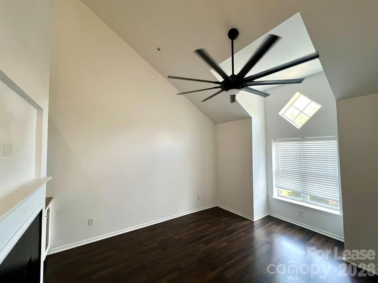 2209 Sumner Green Ave #I - Photo 6 of 18