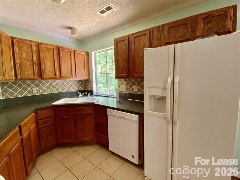 3914 Aster Dr - Photo 6 of 18