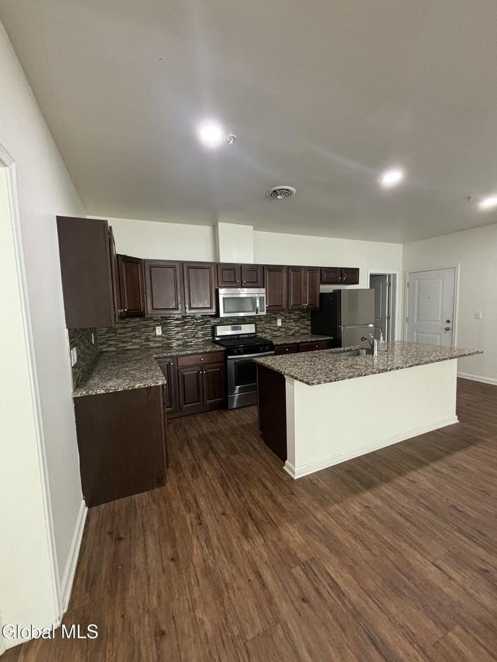 940 New Loudon Rd - Photo 4 of 14