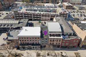 featured image of 425 Broadway #2