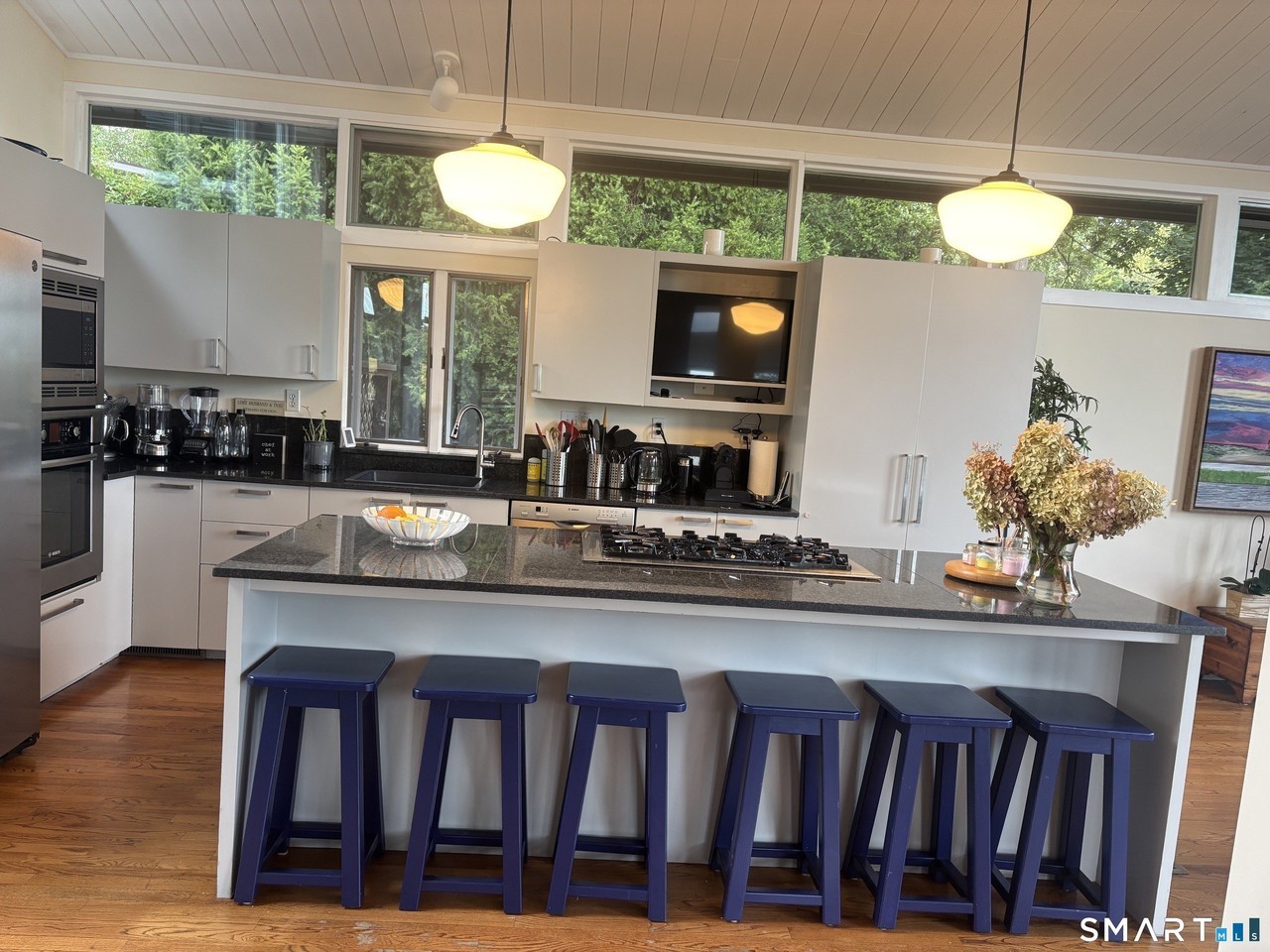 22 Dock Rd - Photo 6 of 28