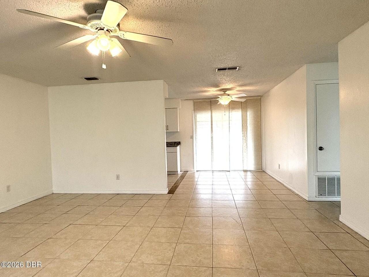 1125 Loblolly Ln - Photo 3 of 17