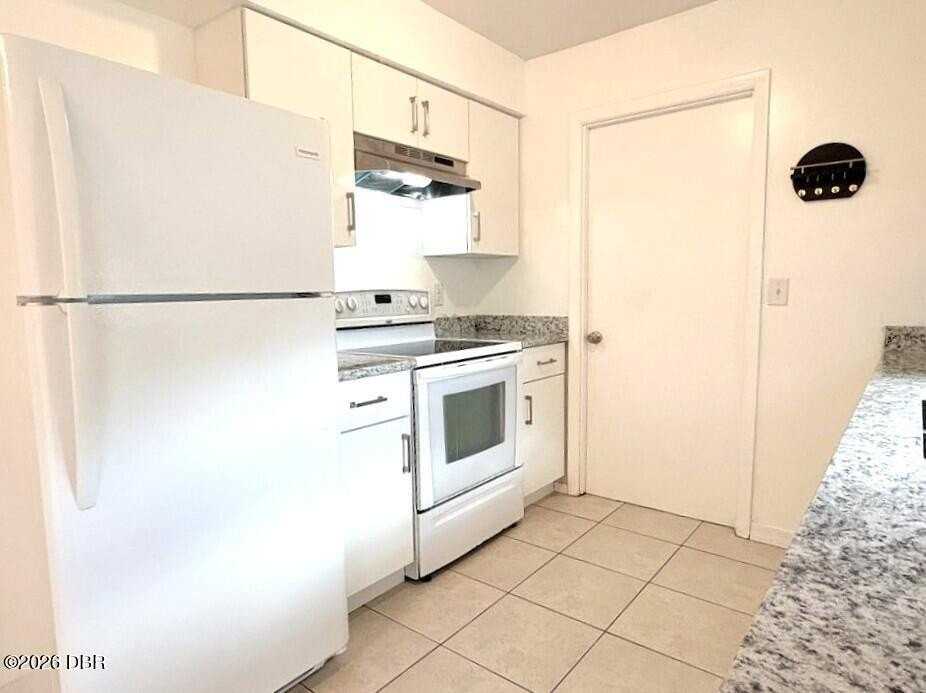 1125 Loblolly Ln - Photo 6 of 17