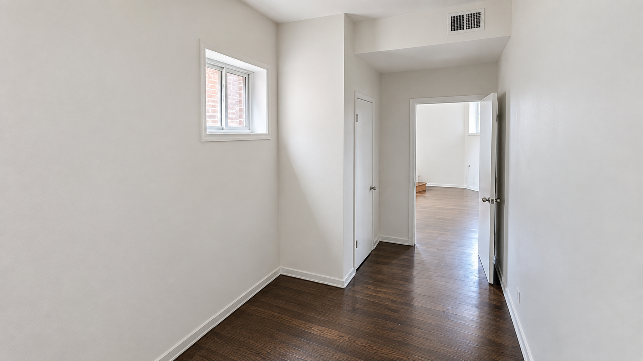 3133 W Augusta Blvd #1RE - Photo 6 of 9