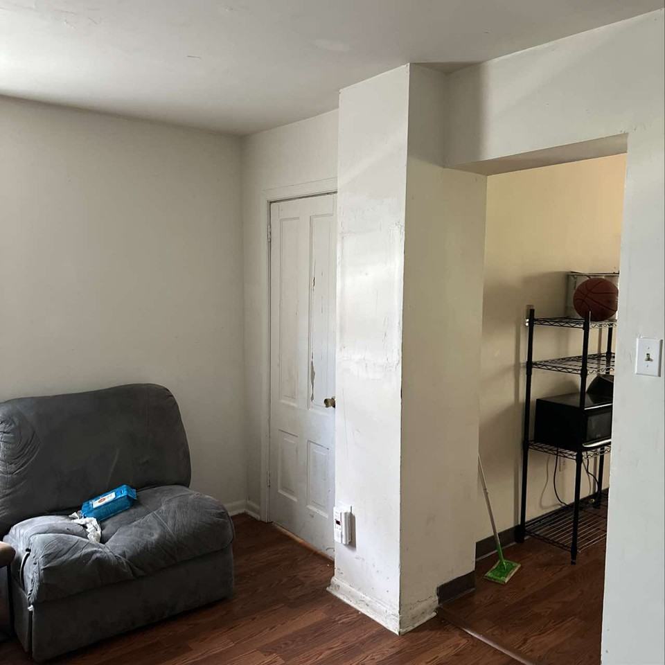 129 1/2 E Cleveland Ave #1 - Photo 5 of 12