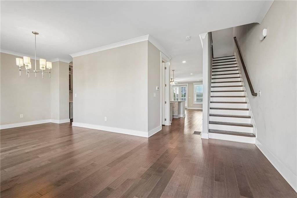 6075 Webster Cir - Photo 4 of 43