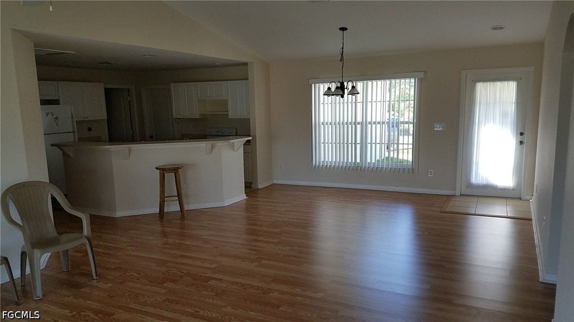 3002 52nd St W - Photo 6 of 19