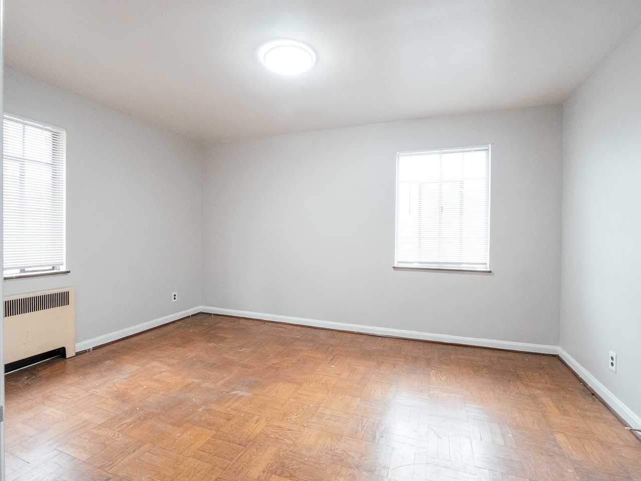 7340 Reading Rd #4 - Photo 5 of 8