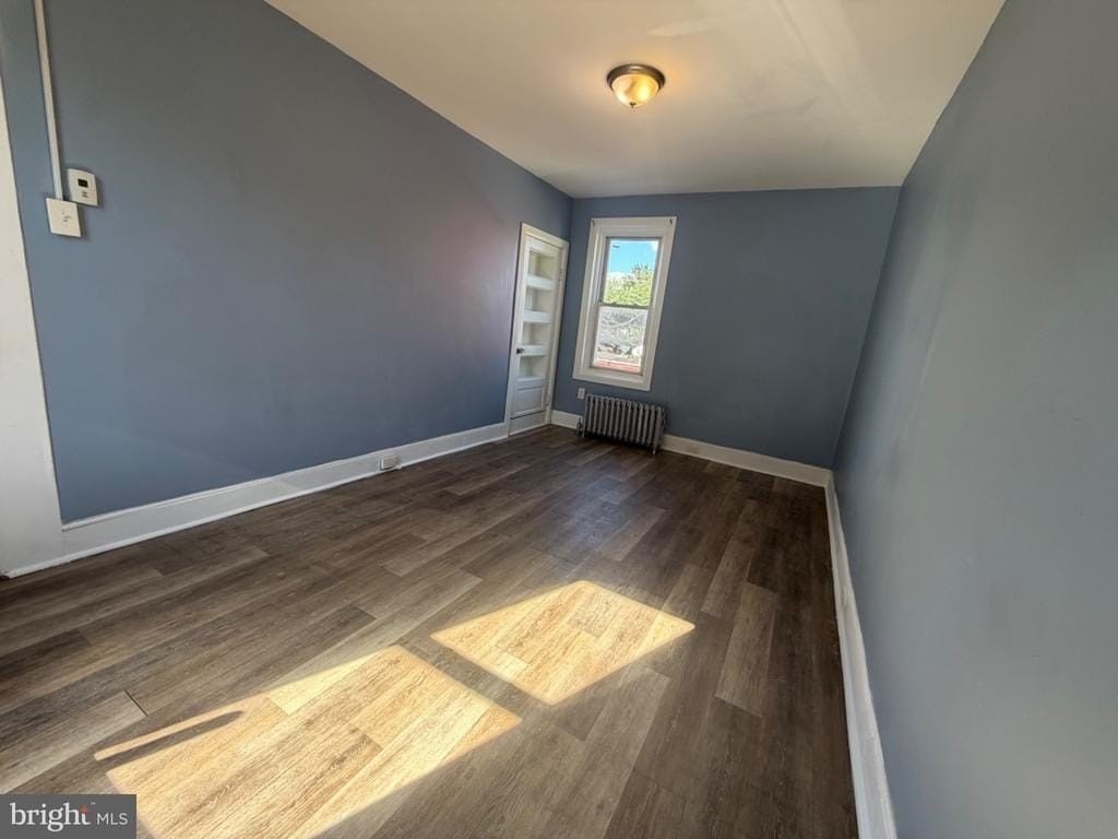 345 Woodland St - Photo 4 of 8