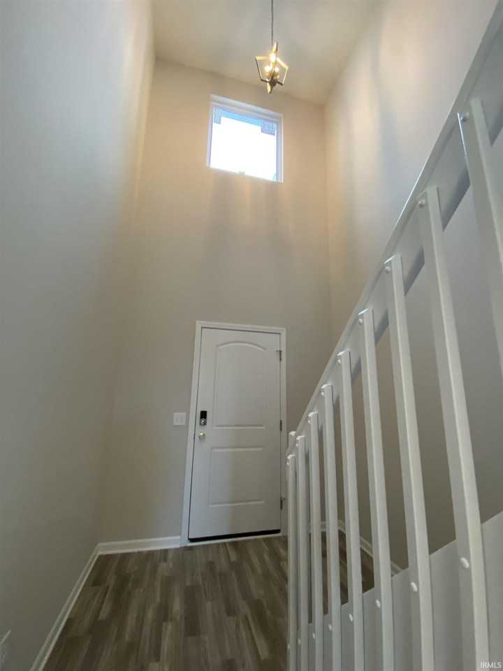 3589 Canal Square Dr - Photo 3 of 17