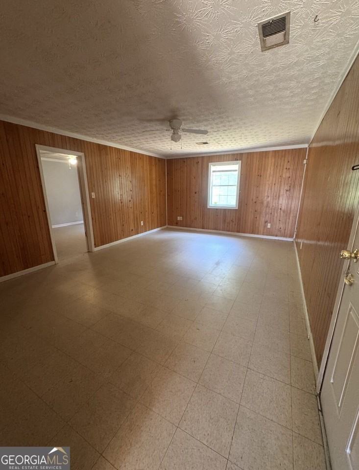 230 James Albert Johnson Ave - Photo 6 of 15