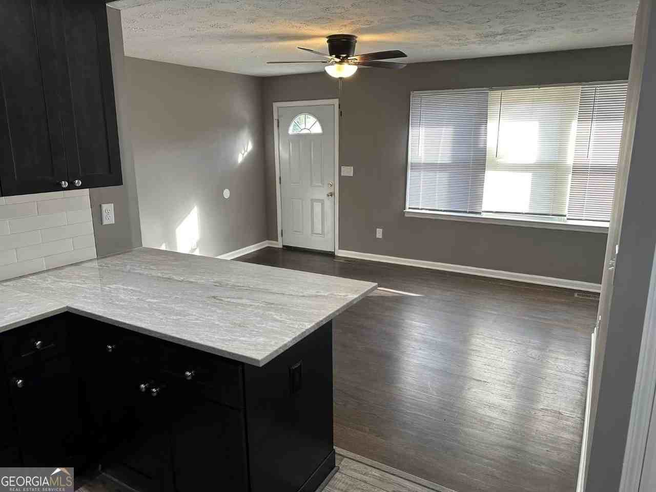 1545 Gaylor Dr Se - Photo 4 of 30