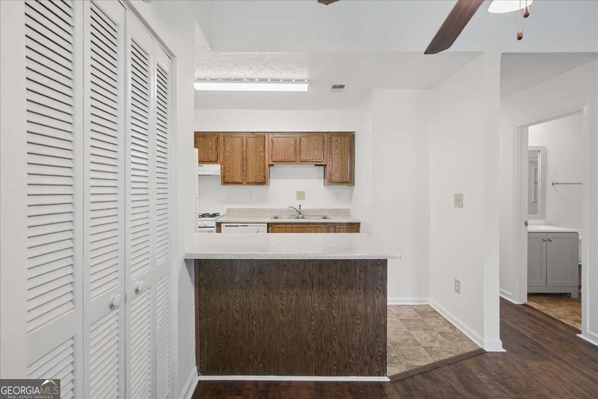 1205 Natchez Trce Sw #B - Photo 7 of 37