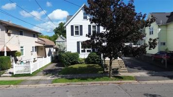 featured image of 59 Hayes St #2