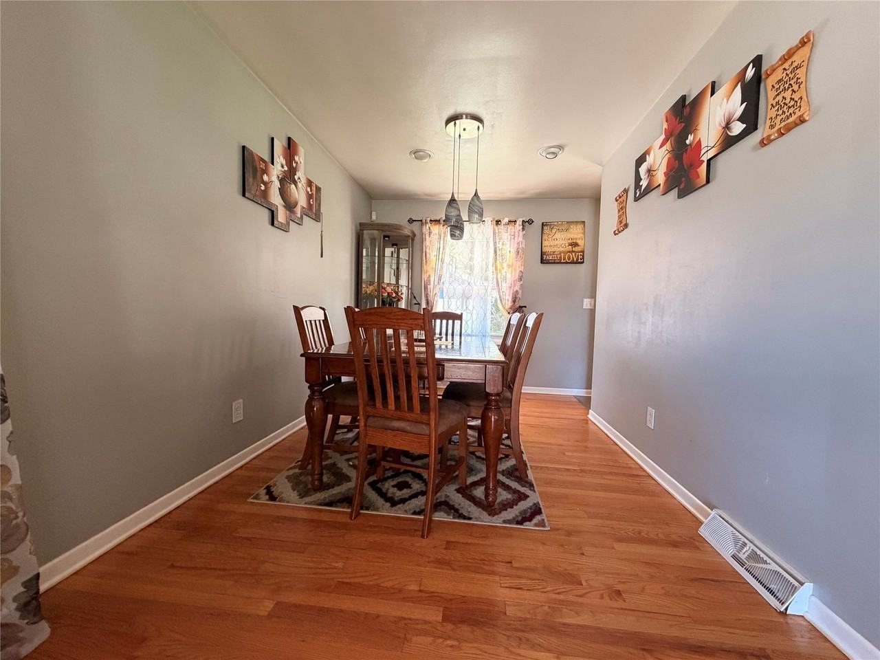 3051 Aberdeen Ave - Photo 6 of 20