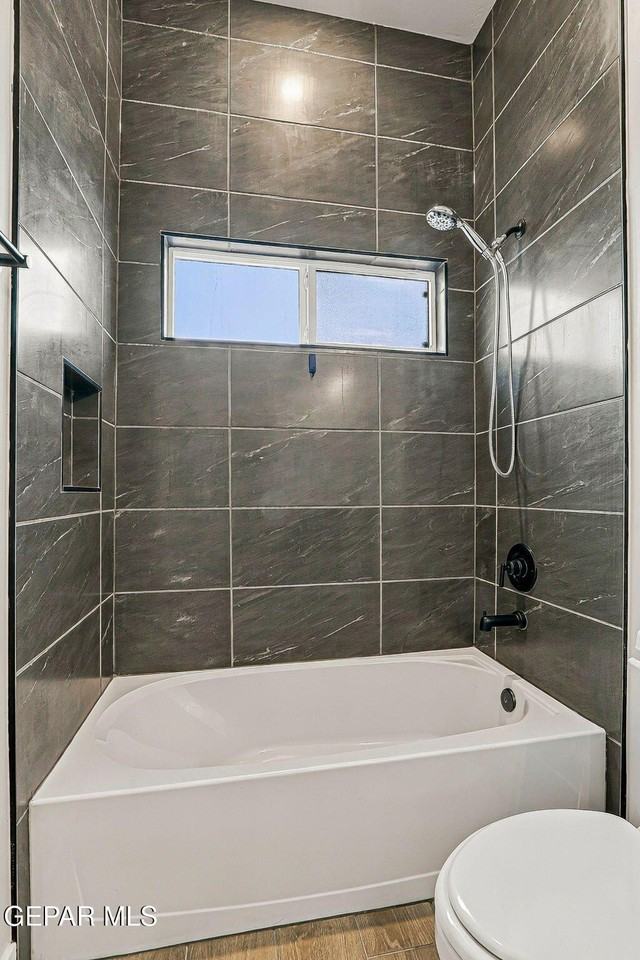 1807 Ritzy Lou Pl - Photo 7 of 34